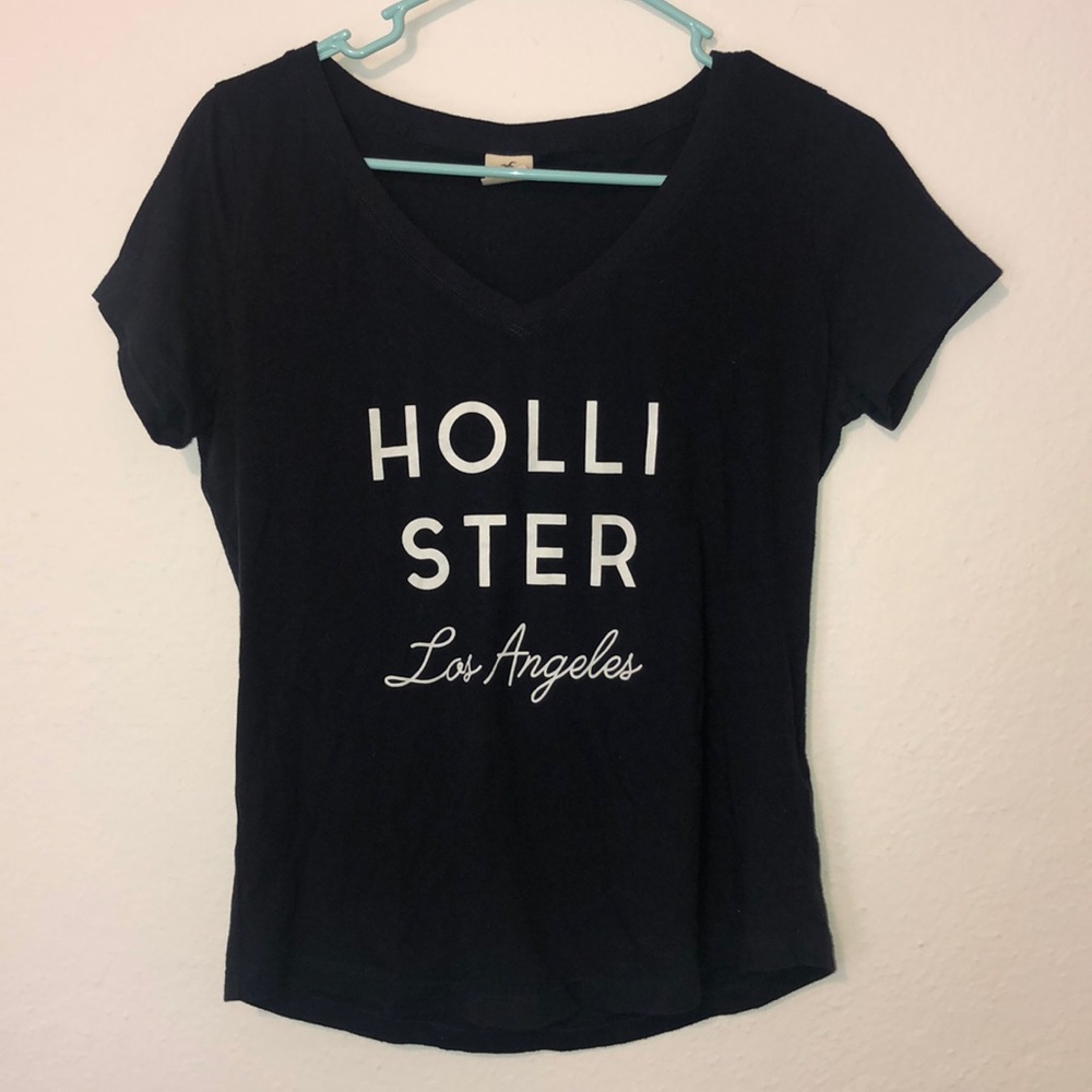 Hollister V-Neck Tee